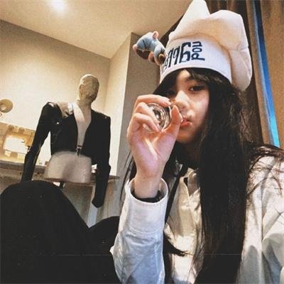 荷索吃鞋子